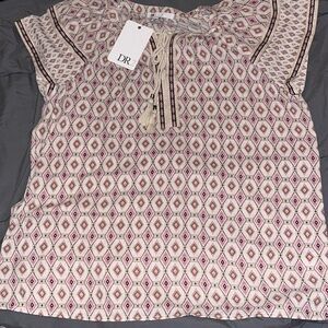 Dr2 blouse shirt size S NWT
